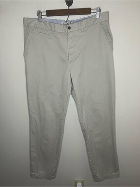 Perk Men's Slim Fit Pants Stretch Chino, Beige Khaki, Cotton Size 35x32 EUC